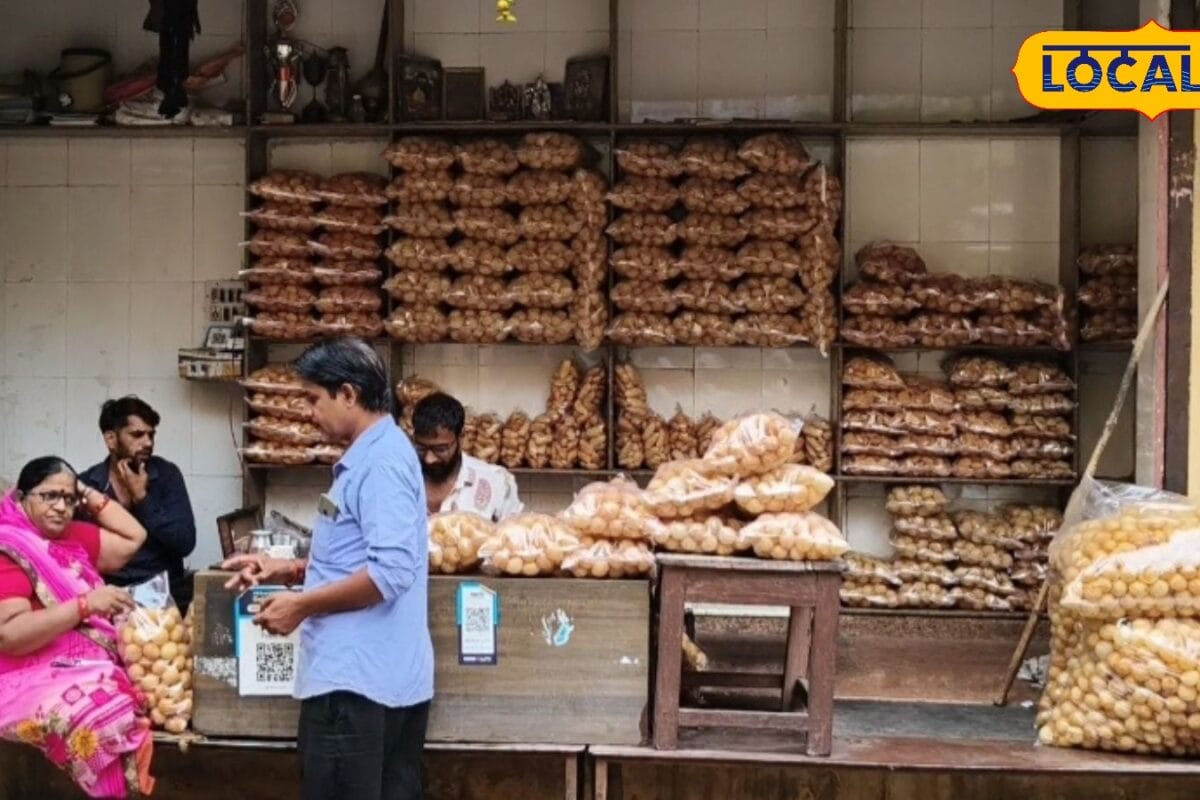 सिर्फ स्वाद नहीं करोड़ों का कारोबार! यह परिवार 3 पीढ़ियों से बना रहा पतासी लोगों की चल रही है रोज़ी-रोटी