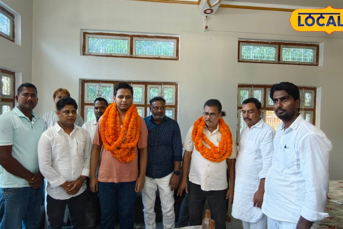 पिता किसान बेटा करेगा इलाजमऊ के मोहम्मद अंजर खान ने पहले ही प्रयास में क्रैक किया NEET अब बनेंगे डॉक्टर
