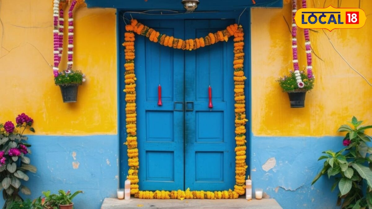 घर में नहीं टिक रही लक्ष्मी? गरुड़ पुराण के अनुसार तुरंत बदल दें ये आदतें घर में नहीं टिक रही लक्ष्मी? गरुड़ पुराण के अनुसार तुरंत बदल दें ये आदतें