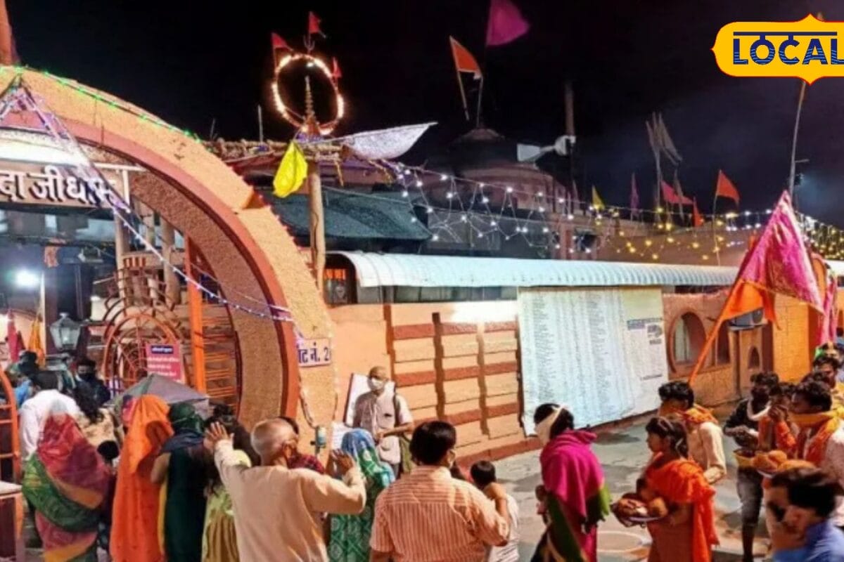 गुरु पूर्णिमा पर खंडवा में अनोखी सेवा परंपरा 500 से ज्यादा भंडारों में भक्तों को मिल रहा 56 भोग का प्रसाद जानें  मान्यता