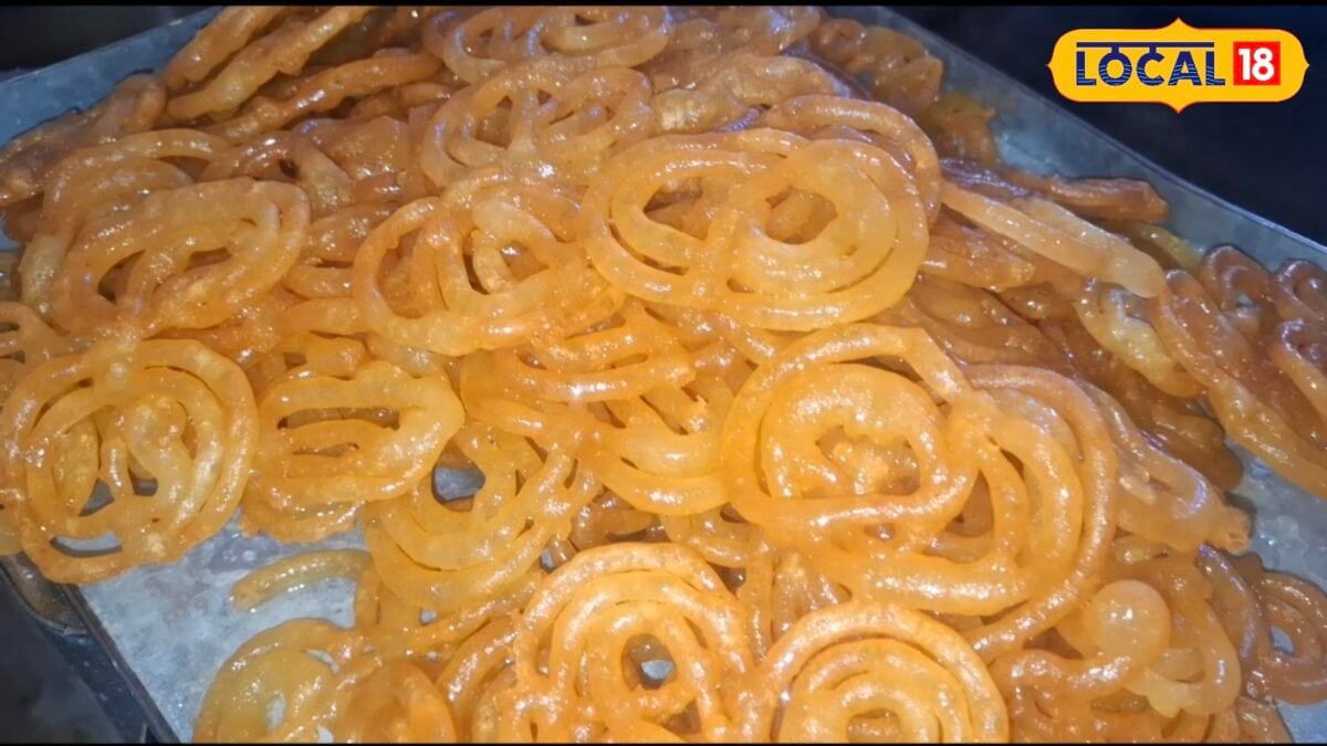 ताजमहल ही नहीं, 500 साल पुरानी बेड़ई-जलेबी भी है आगरा की खास पहचान, जानिए खास