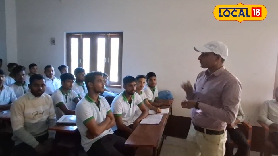 अमेठी में 31 जुलाई को आईटीआई गौरीगंज में प्रधानमंत्री अप्रेंटिस रोजगार मेले का आयोजन 25 हजार तक मिलेगा वेतन