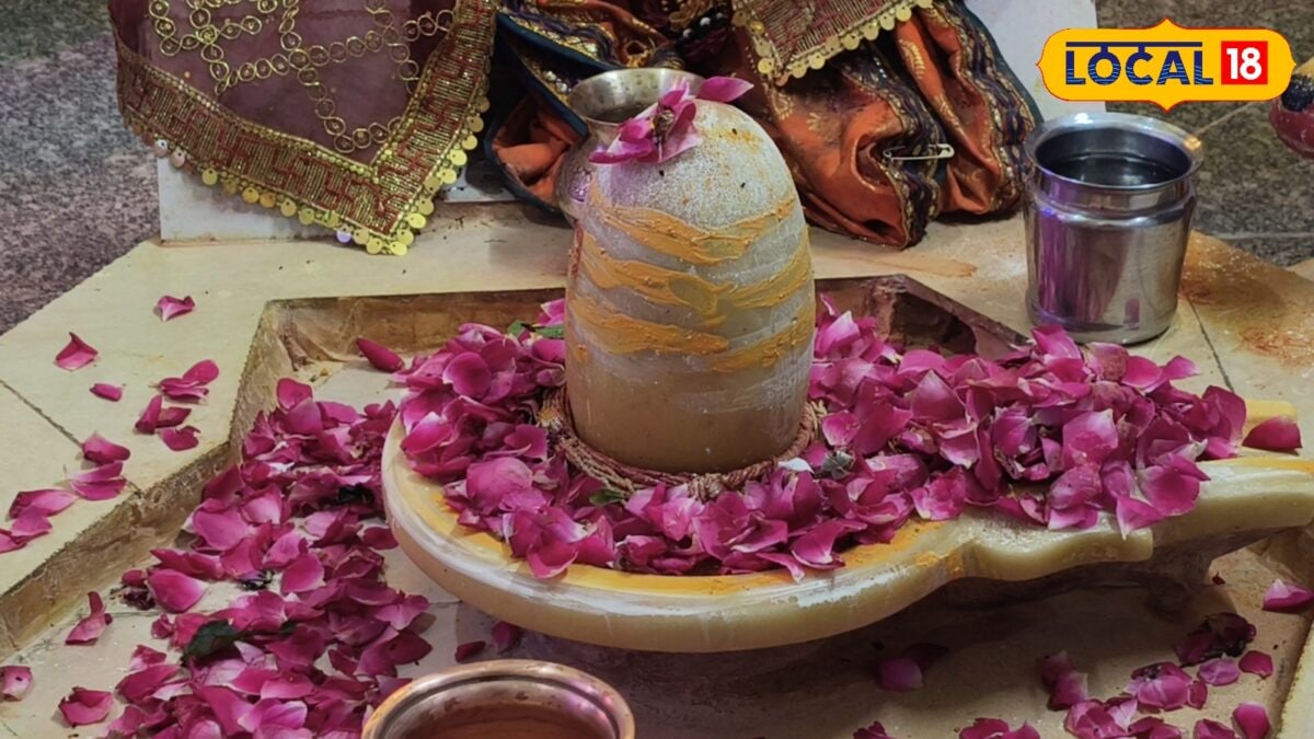 रामनगरी अयोध्या के 9 शिवधाम, जहां सावन में पूरी होती हैं भक्तों की मनोकामनाएं, जानिए मान्यता रामनगरी अयोध्या के 9 शिवधाम, जहां सावन में पूरी होती हैं भक्तों की मनोकामनाएं, जानिए मान्यता
