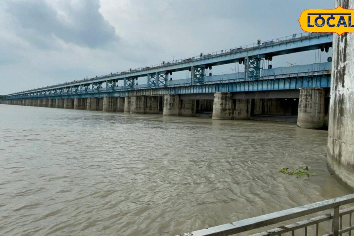 कानपुरवालों बाढ़ के लिए हो जाओ तैयार हरिद्वार-नरौरा से आ रहा रहा है गंगा का सैलाब बैराज के 30 गेट खुले