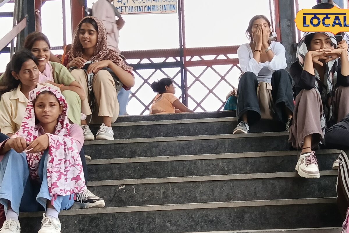 Palwal-Faridabad Local Train: महिला बोगी में पुरुषों की एंट्री से परेशान महिलाएं बोलीं- रोज होती है परेशानी