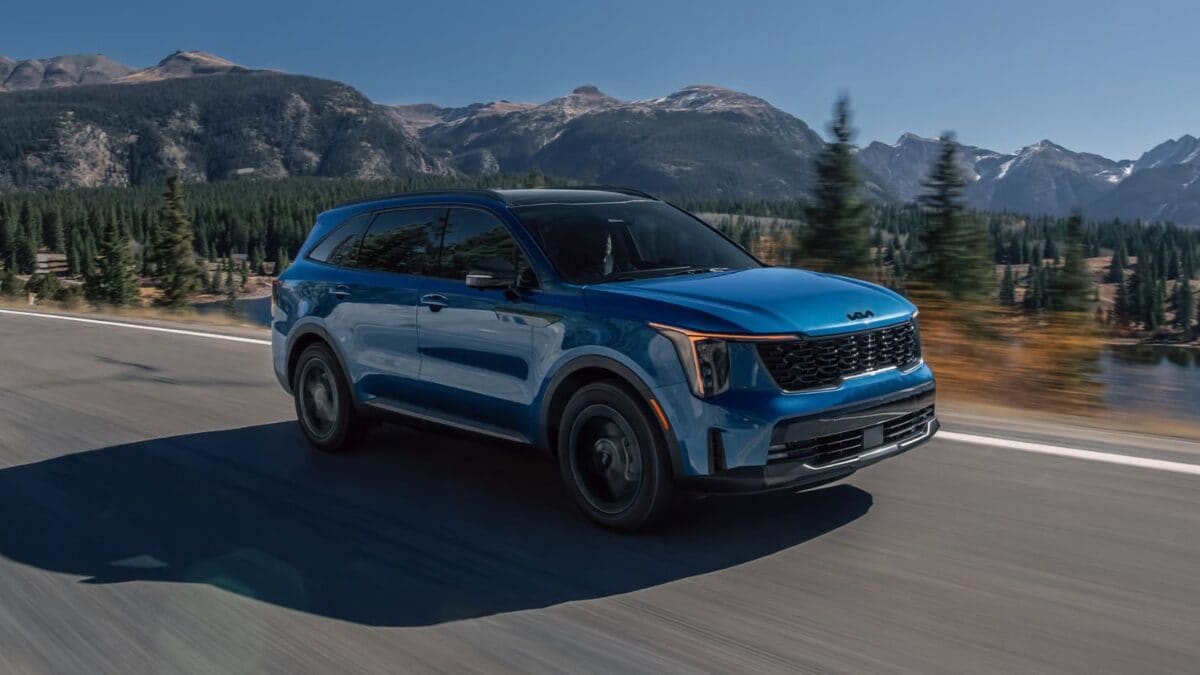 This 7-seater SUV will enter the market soon, booking has started!