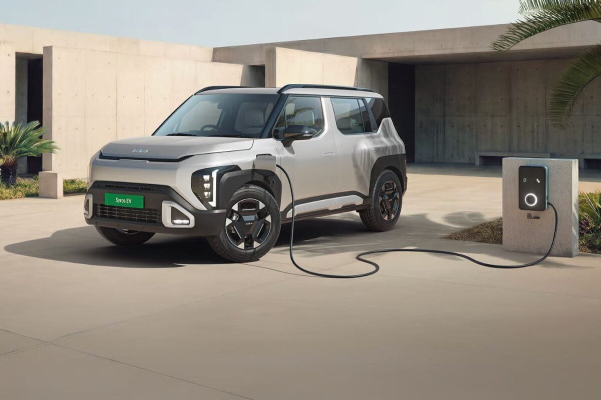 443 KM रेंज, सनरूफ...कीमत ₹13.49 लाख! मार्केट में आ गई धमाकेदार इलेक्ट्रिक SUV; फैमिली के लिए बेस्ट