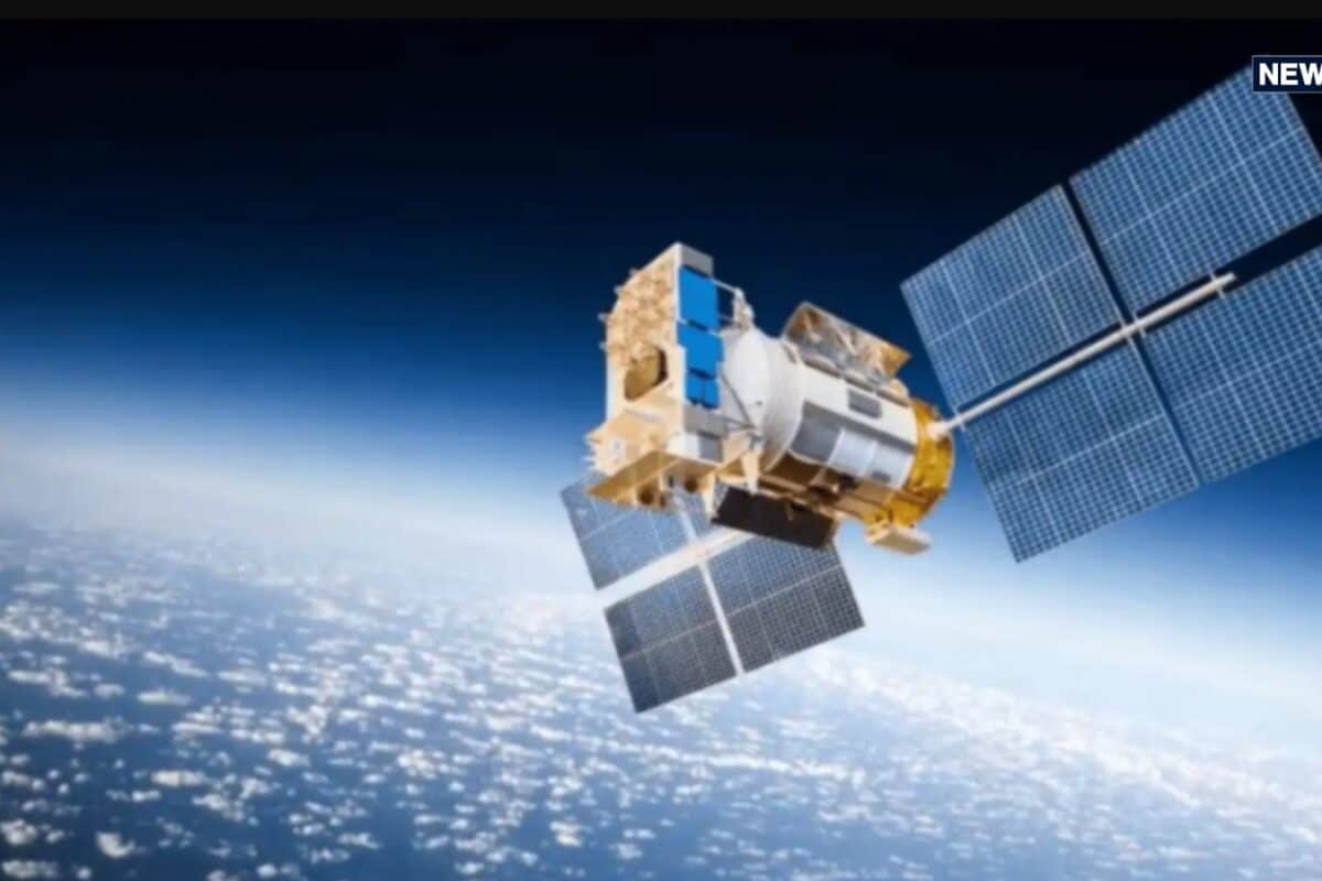 देसी GPS का माई-बाप IRNSS-1A 10 साल की सेवा के बाद रिटायर क्या है एटॉमिक क्लॉक जिसके बंद होते ही कबाड़ बना पूरा सिस्टम