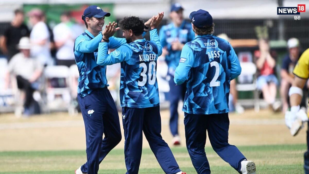 Kuldeep Yadav Yorkshire debut: गौतम गंभीर ने टीम में नहीं समझा लायक, इंग्लैंड जाते ही कुलदीप यादव ने काउंटी डेब्यू में मचाया कोहराम Kuldeep Yadav Yorkshire debut: गौतम गंभीर ने टीम में नहीं समझा लायक, इंग्लैंड जाते ही कुलदीप यादव ने काउंटी डेब्यू में मचाया कोहराम
