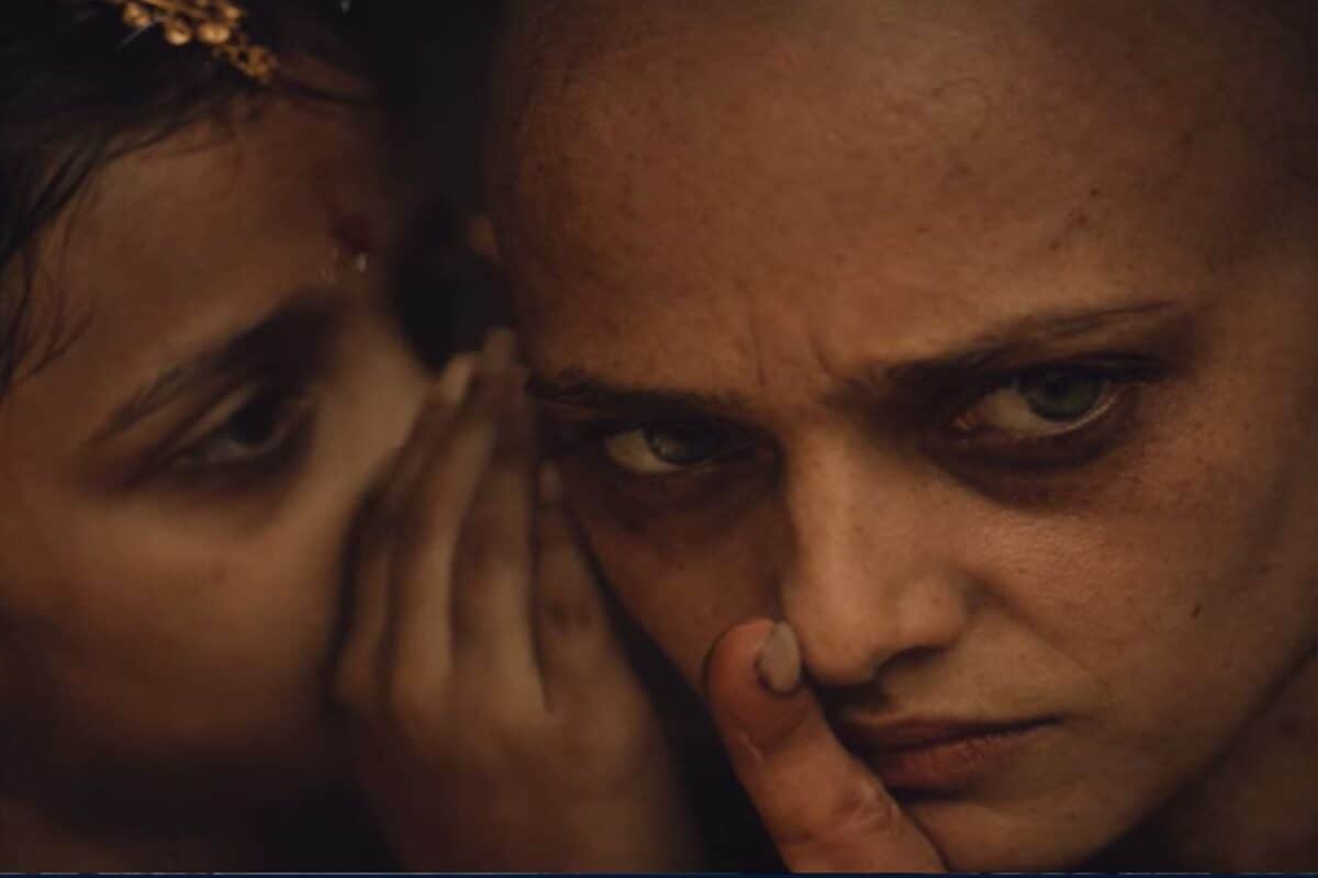 300 करोड़ नहीं, सिर्फ 33 हजार में बनी ये हॉरर फिल्म, 60 पन्नों की स्क्रिप्ट में सिर्फ 2 एक्टर ने किया काम