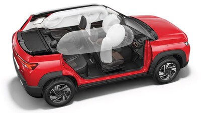 Maruti Brezza ने 15 लाख यूनिट सेल का आंकड़ा पार कर लिया है.