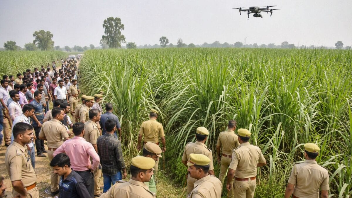 हवा में ड्रोन, गन्ने के खेत में खौफ के दो घंटे, आखिर क्यों लड़की को किडनैप करने वाला ही मांगने लगा जान की भीख हवा में ड्रोन, गन्ने के खेत में खौफ के दो घंटे, आखिर क्यों लड़की को किडनैप करने वाला ही मांगने लगा जान की भीख