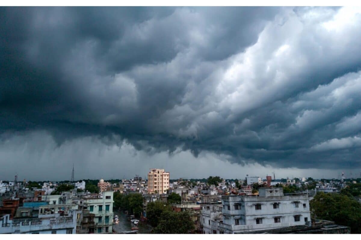 बिहार मौसमः चंपारण-अररिया... 5 जिलों में आज भारी बारिश, 19 जिलों में छाए रहेंगे बादल, जानें पटना का हाल