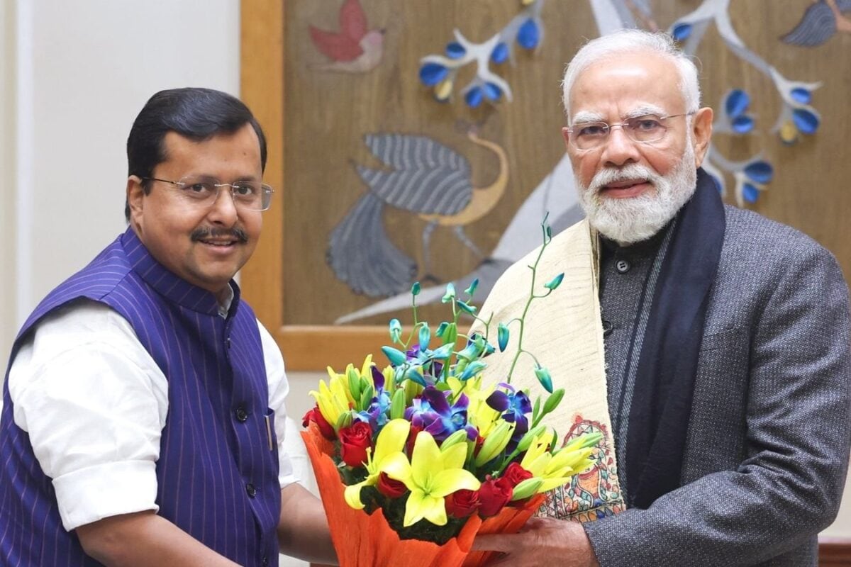 मोदी कैबिनेट फेरबदल: क्या इन दिग्गज नेताओं के आएंगे अच्छे दिन बीजेपी अध्यक्ष नितिन नवीन की नई टीम भी तैयार