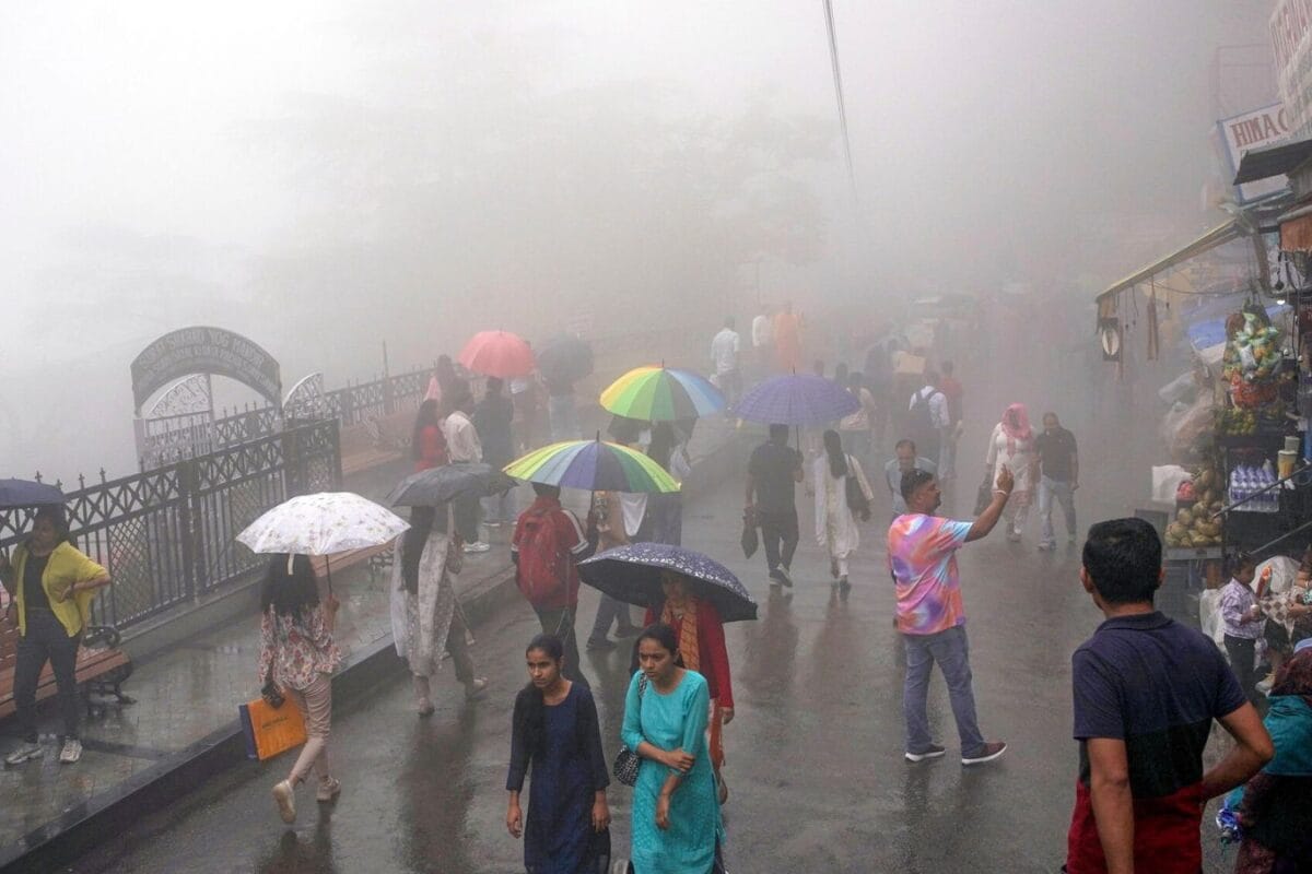 UP Kal Ka Mausam: अब सिर्फ बारिश ही बारिश, IMD का आ गया अपडेट, नोएडा से बनारस-गाजीपुर तक अलर्ट