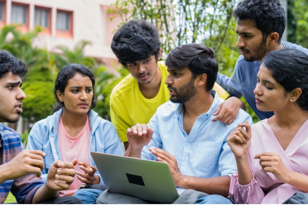 Explained: NEET से लेकर UGC-NET JEE और CBSE तक कितने बड़े विवाद क्यों हो रही है धर्मेंद्र प्रधान के इस्तीफे की मांग
