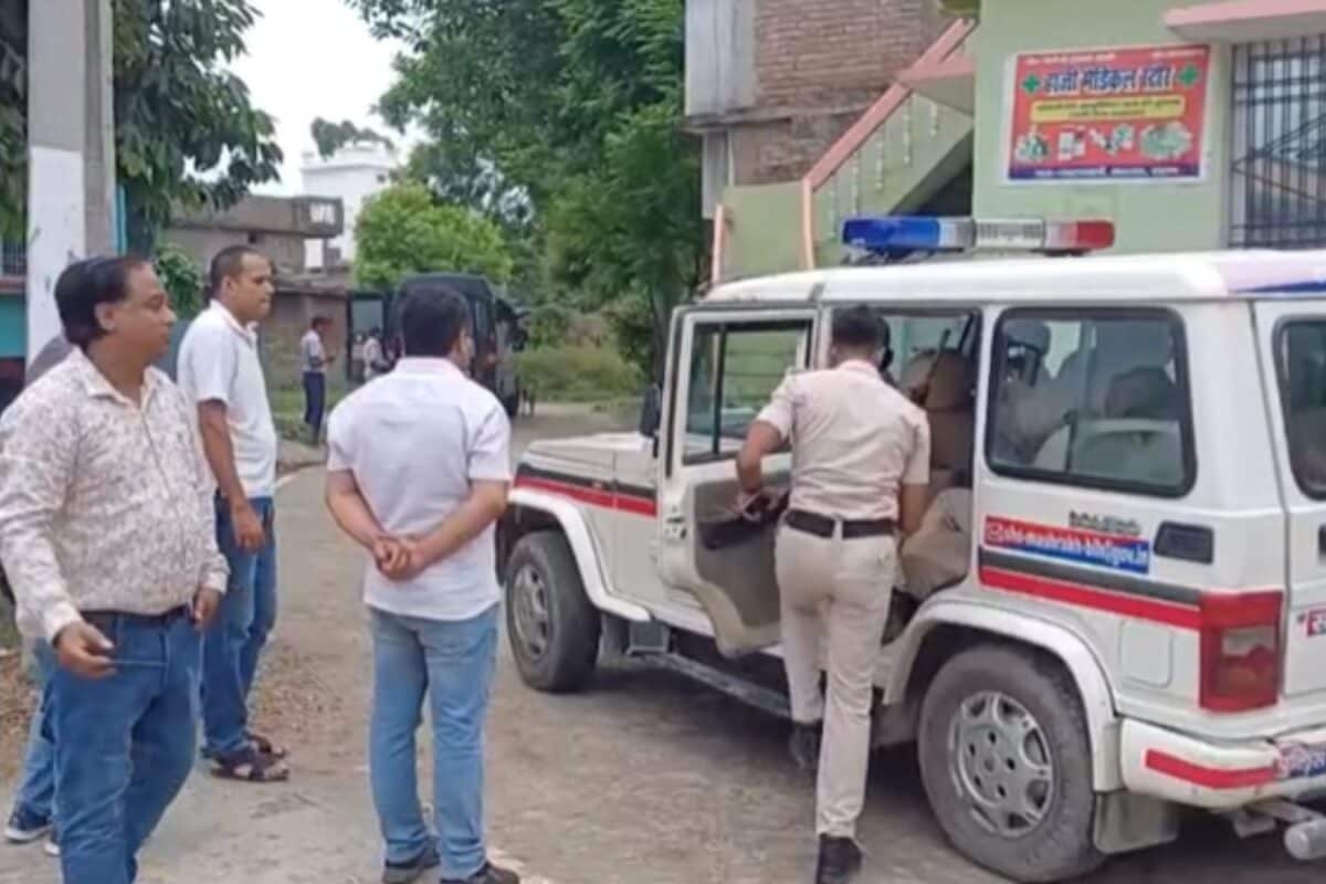 पश्चिम बंगाल में युवाओं का ब्रेनवॉश कर रहा जेएमबी बना रहा स्लीपर सेल NIA ने 5 जगहों पर की छापेमारी