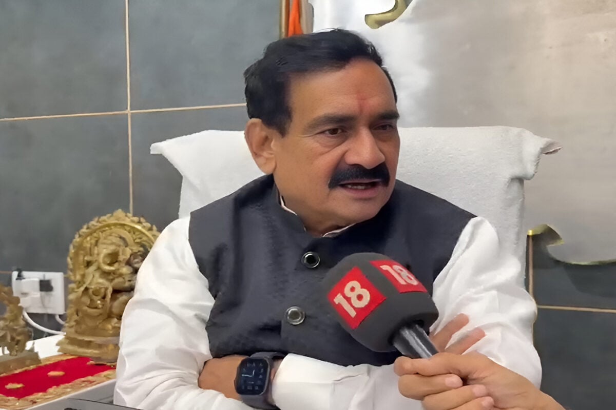 दतिया उपचुनाव में टिकट कटने के बाद दिल्ली क्यों पहुंचे नरोत्तम मिश्रा जानिए अंदर की कहानी