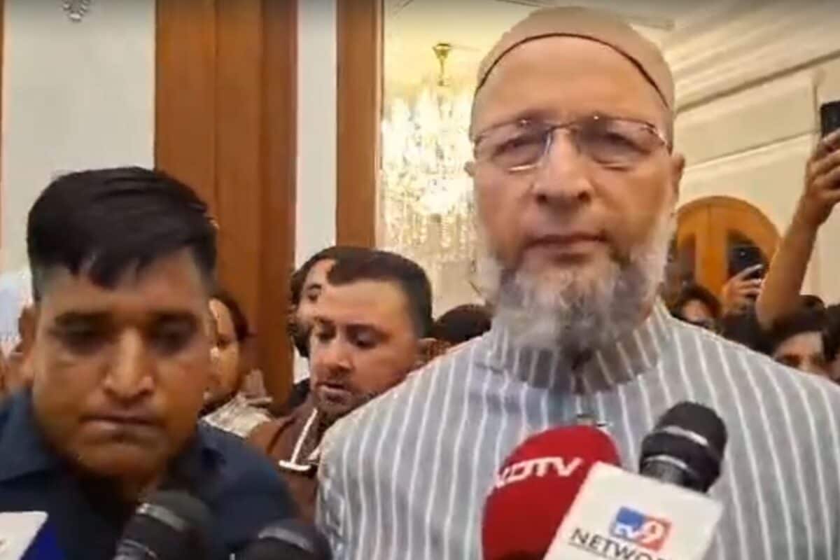 Jauhar University: 'यूनिवर्सिटी मिटाना मतलब मुसलमानों की तालीम मिटाना...' जौहर यूनिवर्सिटी पर बुलडोजर एक्शन पर भड़के ओवैसी