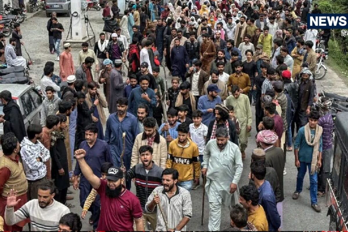 मुनीर के दूत गिड़गिड़ाए पर नहीं मानें POK वाले, अब मुजफ्फराबाद बनेगा जंग-ए-मैदान