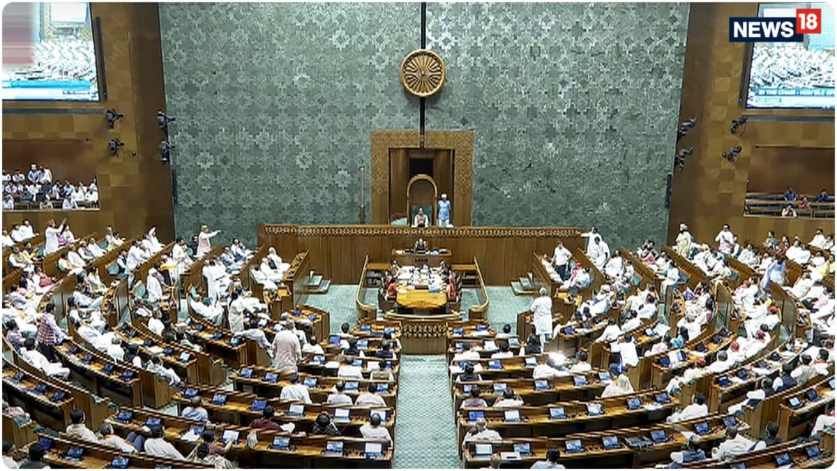 Parliament Monsoon Session LIVE: मानसून हो या मानसून सत्र, अगर दोनों प्रोएक्टिव हों, तो फायदेमंद होता है; PM मोदी ने कहा Parliament Monsoon Session LIVE: मानसून हो या मानसून सत्र, अगर दोनों प्रोएक्टिव हों, तो फायदेमंद होता है; PM मोदी ने कहा