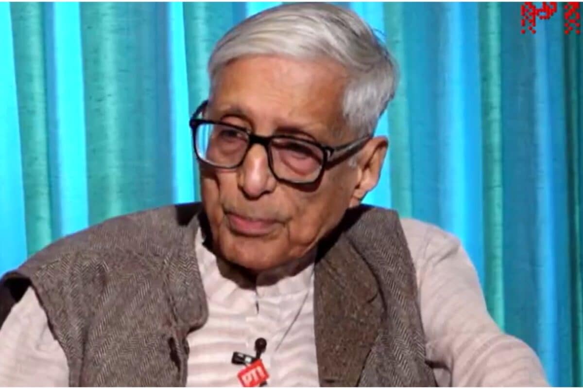 महात्मा गांधी सिर्फ सरकार बदलने के लिए नहीं करते थे अनशन राष्ट्रपिता के पोते बोले- सोच बदलनी चाहिए