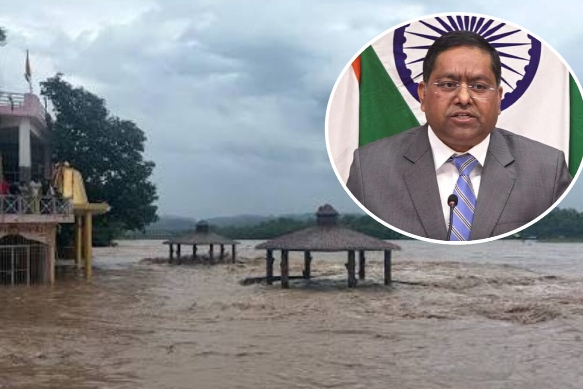 खुद बारिश बताई अब रो रहे चेनाब पर पाकिस्तान का फर्जी दावा विदेश मंत्रालय ने यूं अक्‍ल लगा दी ठिकाने
