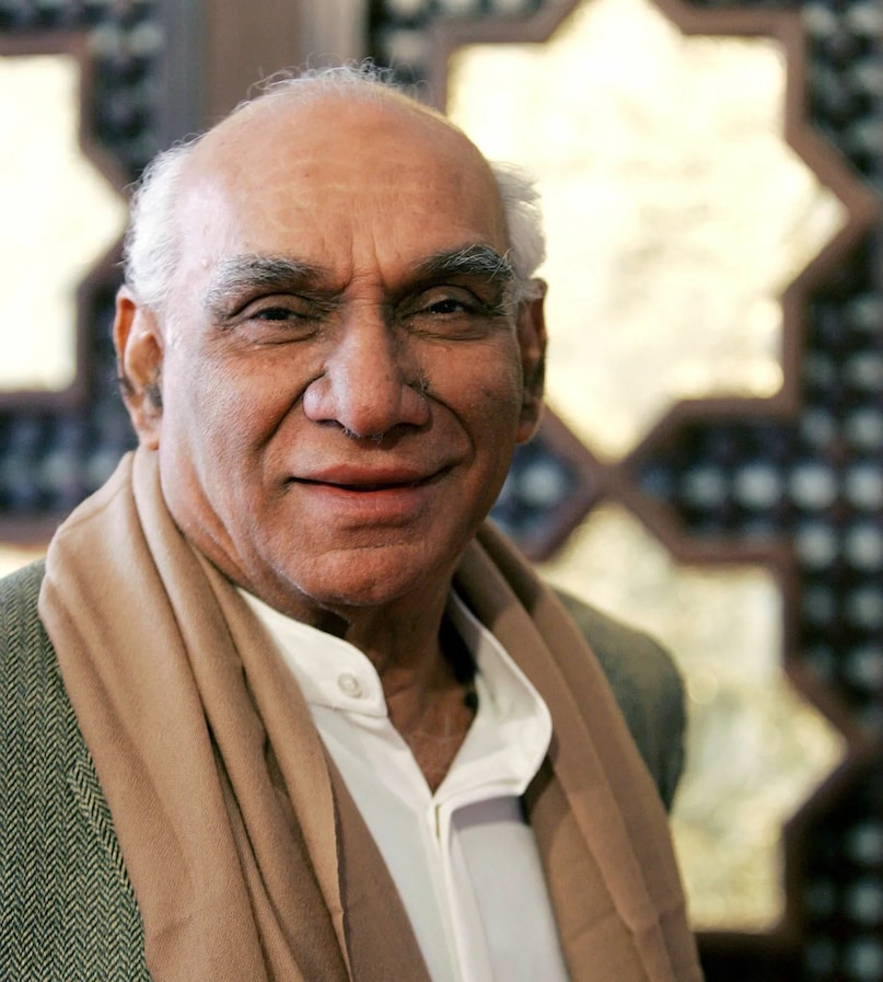 Rajesh Khanna, Amitabh Bachchan, Bollywood Retro Directors, 70s Bollywood Superstars, Yash Chopra Movies, राजेश खन्ना, अमिताभ बच्चन, बॉलीवुड के पुराने डायरेक्टर, 70 के दशक की फिल्में, हिंदी सिनेमा के सुपरस्टार