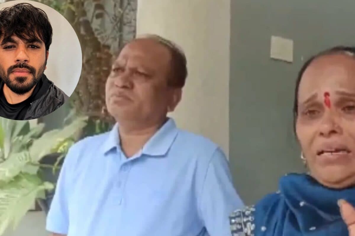 अभिजीत दिपके घर लौटा तो CJP चीफ की मां क्यों रोने लगीं पिता ने बताई खौफ वाली बात