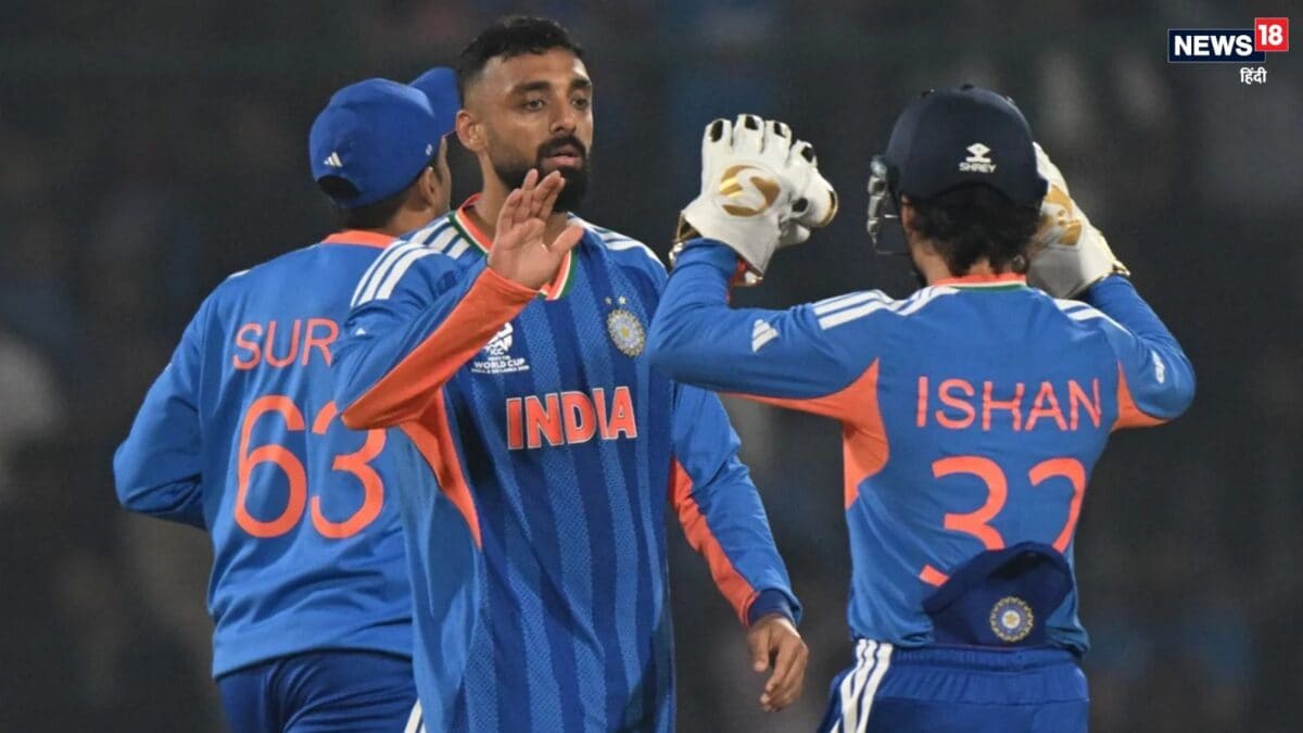IND vs ZIM: जिम्बाब्वे टी20 सीरीज से पहले बड़ा फेरबदल, वरुण चक्रवर्ती की जगह इस खिलाड़ी की हुई टीम में सरप्राइज एंट्री IND vs ZIM: जिम्बाब्वे टी20 सीरीज से पहले बड़ा फेरबदल, वरुण चक्रवर्ती की जगह इस खिलाड़ी की हुई टीम में सरप्राइज एंट्री