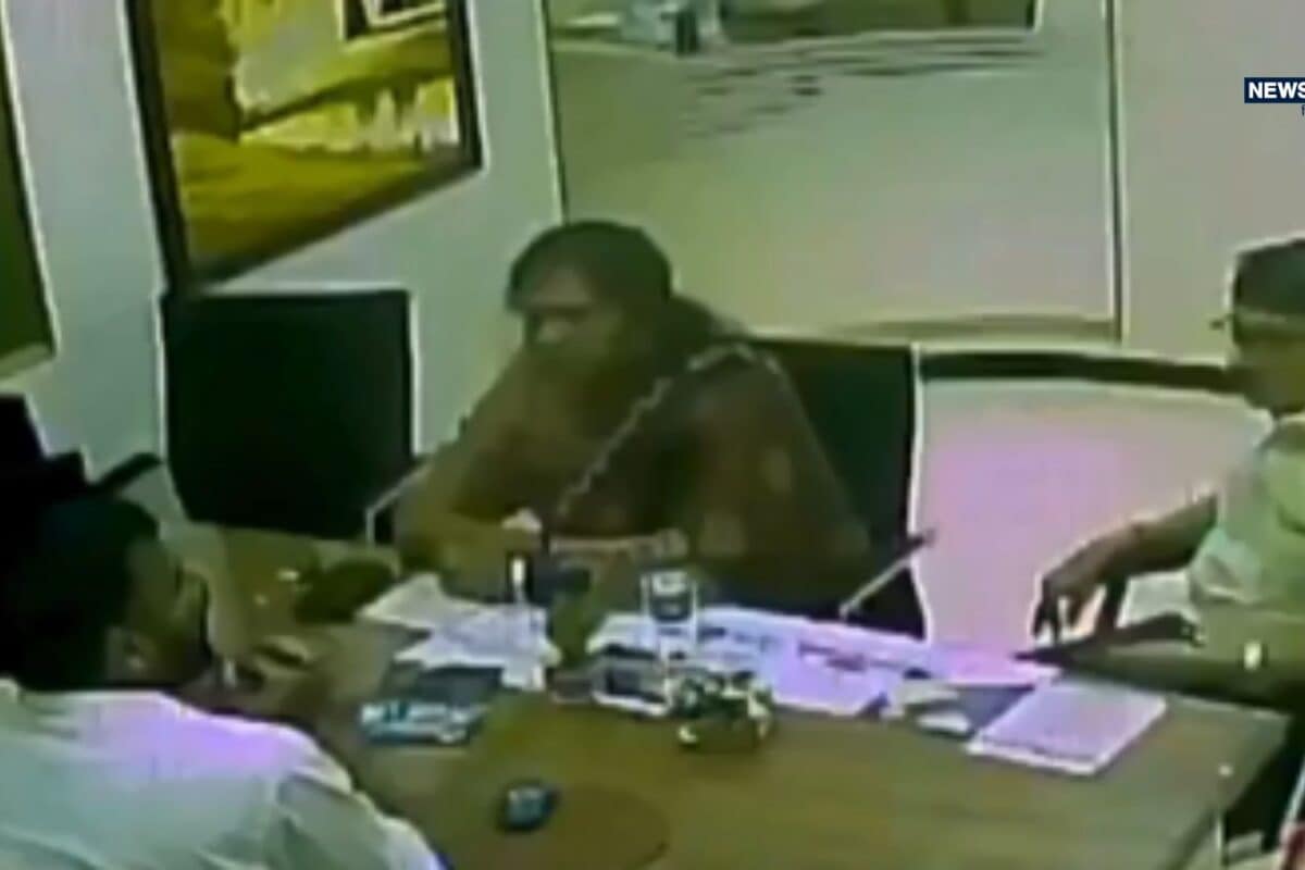 स्टालिन की भतीजी ने बैंक मैनेजर को जड़ा थप्पड़ CCTV में कैद हुआ हंगामा वीडियो वायरल