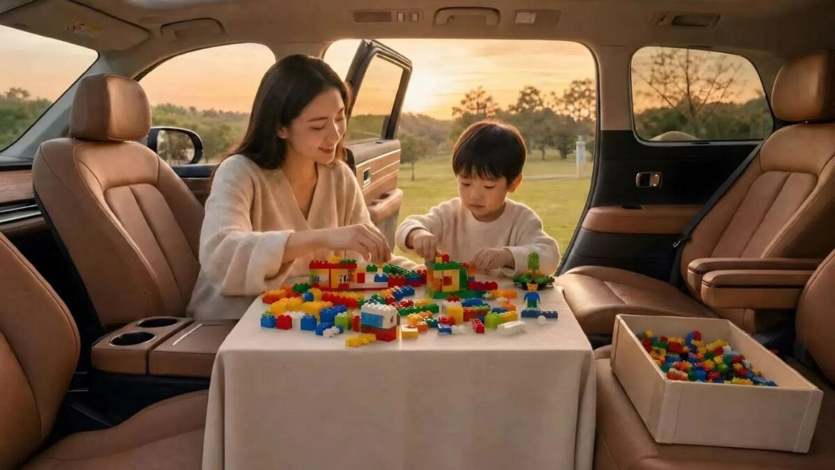 Rotatable seats, foldable table and sleeping space! Xiaomi brought a mobile 2BHK