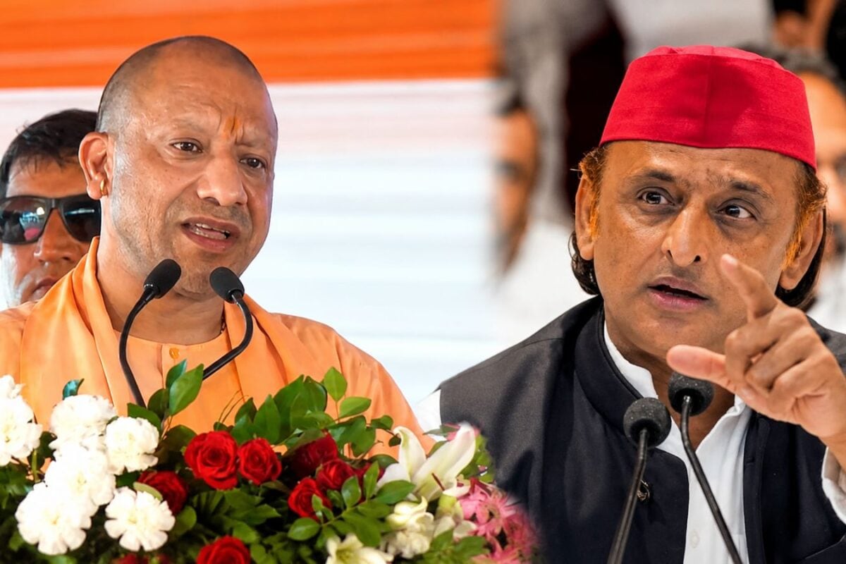 जंतर-मंतर पर छात्रों के गदर से बदला यूपी चुनाव 2027 का एजेंडा जानें अब CM योगी के फायरिंग रेंज में कैसे आ गए अखिलेश!