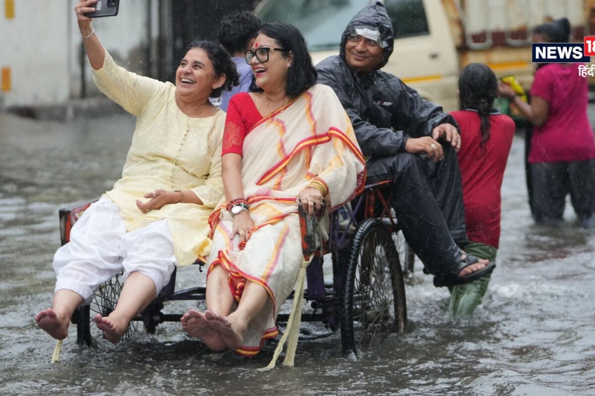 Aaj Ka Mausam: सड़कें गायब दरके पहाड़! हर तरफ मौसम का कहर! आज किन 17 राज्यों पर मंडरा रहा खतरा IMD ने बताया