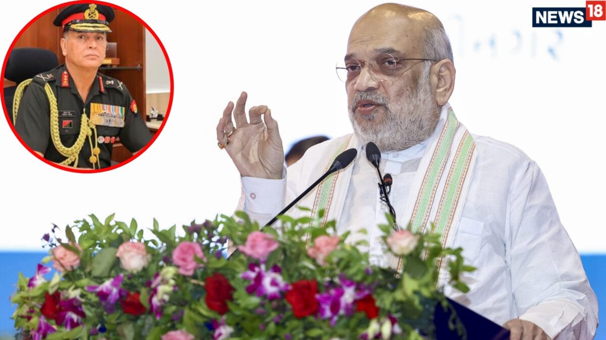 बांग्लादेश-चीन की चाल पर नजर…पहले आर्मी चीफ, अब अमित शाह का चिकन नेक दौरा – home minister amit shah bangladesh border chicken neck visit बांग्लादेश-चीन की चाल पर नजर…पहले आर्मी चीफ, अब अमित शाह का चिकन नेक दौरा – home minister amit shah bangladesh border chicken neck visit