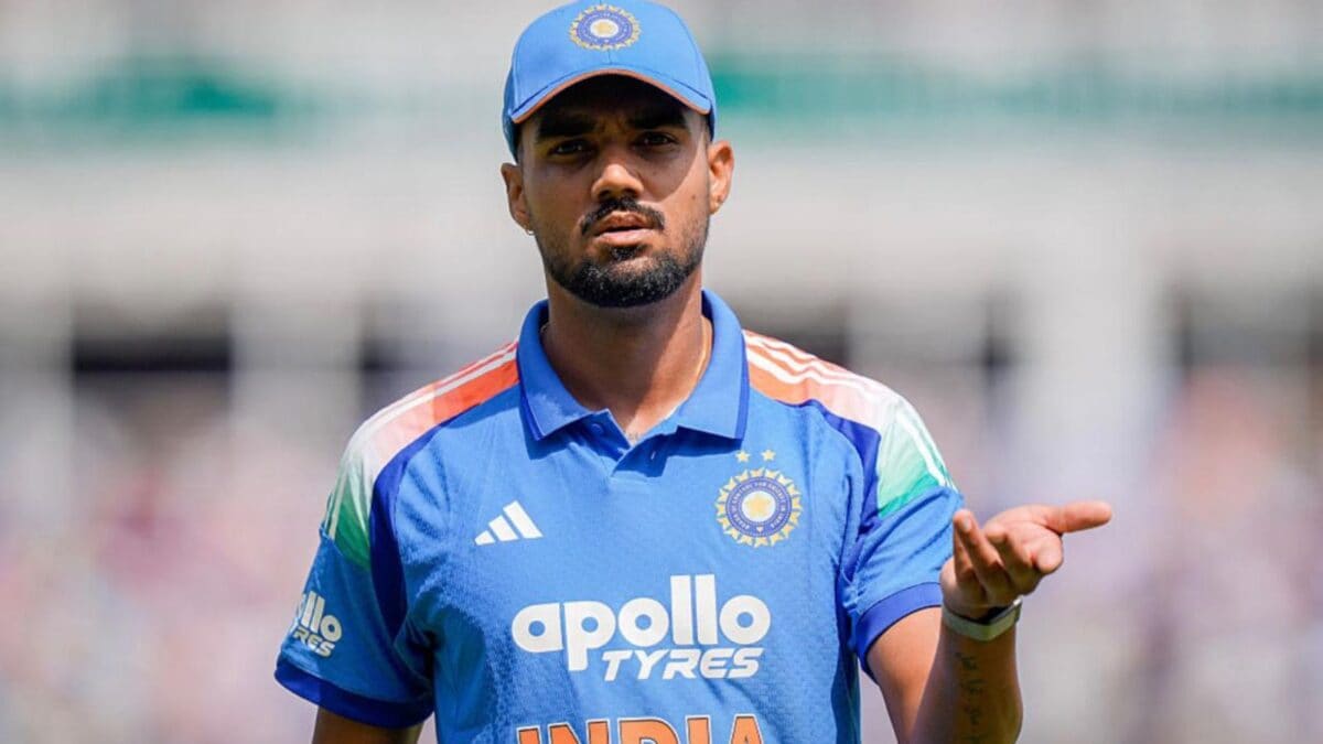 गुरनूर को कार्डिफ मैच से पहले लगा झटका, ICC ने पाया लेवल-1 का दोषी, एजबेस्टन में बेन डकेट से भिड़ गया था तेज गेंदबाज गुरनूर को कार्डिफ मैच से पहले लगा झटका, ICC ने पाया लेवल-1 का दोषी, एजबेस्टन में बेन डकेट से भिड़ गया था तेज गेंदबाज
