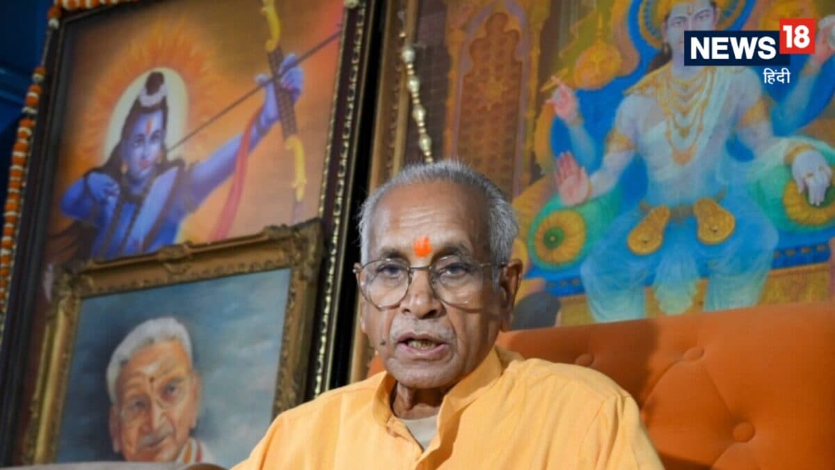 मैंने मौन धारण कर लिया… राम मंदिर दान चोरी पर इस्तीफे के बाद चंपत राय की पहली प्रतिक्रिया मैंने मौन धारण कर लिया… राम मंदिर दान चोरी पर इस्तीफे के बाद चंपत राय की पहली प्रतिक्रिया