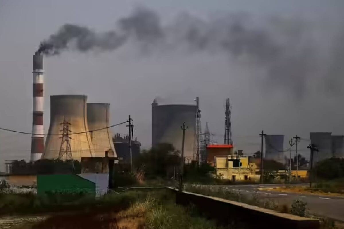 न धूल न धुआं दिल्ली के फेफड़ों को फूंक रहा चिमनी से निकला जहर प्रदूषण पर रिपोर्ट में हुआ खुलासा