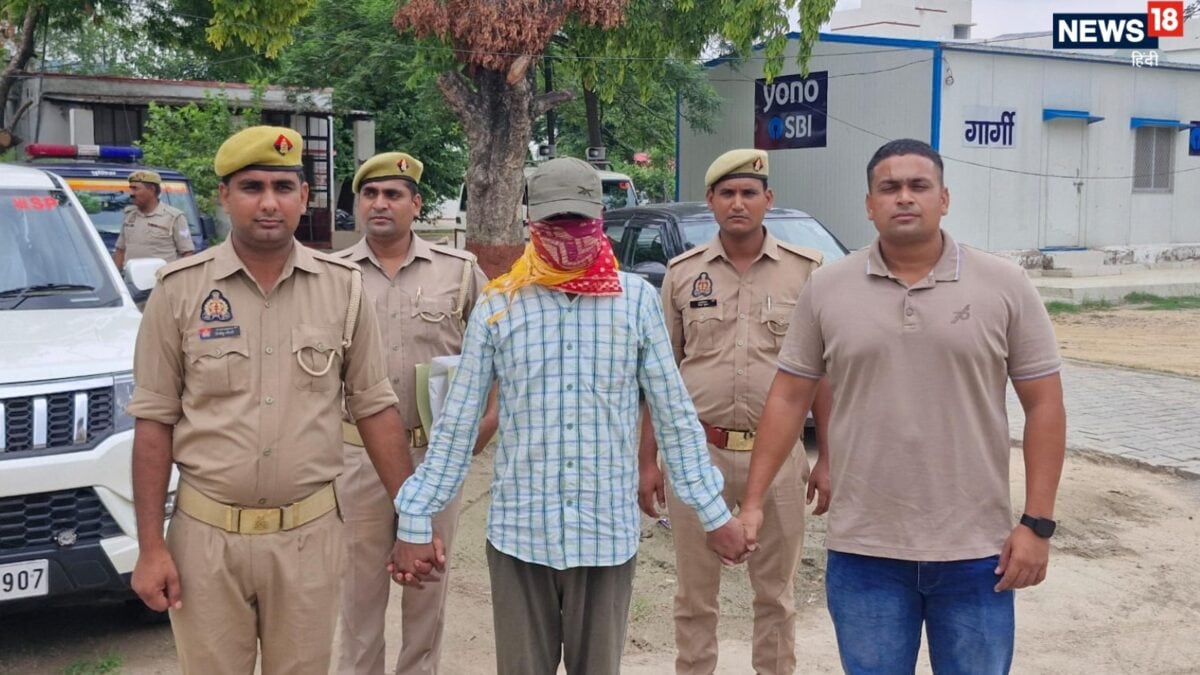 Google Drive पर रखे थे 1000 पॉर्न वीडियो, गूगल ने पुलिस को भेजा मेल, फिर खुला घुंघरू बेचने वाले का खेल Google Drive पर रखे थे 1000 पॉर्न वीडियो, गूगल ने पुलिस को भेजा मेल, फिर खुला घुंघरू बेचने वाले का खेल