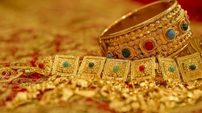 इस साल अब तक सोने के दाम में अच्‍छी गिरावट आ चुकी है. 