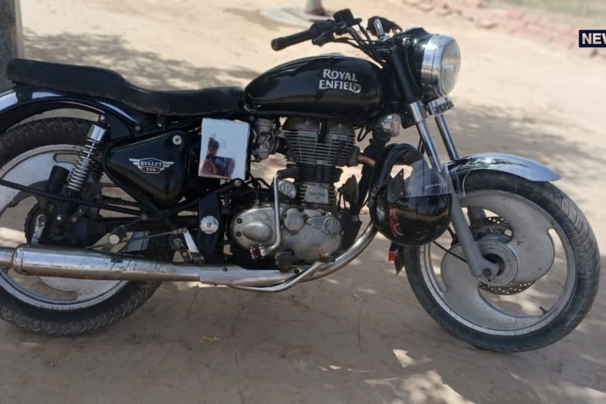 खाजूवाला पुलिस थाने से चोरी हो गई पुलिसकर्मी की बुलेट, सुरक्षा व्यवस्था पर उठे बड़े सवाल, 12 दिन बाद भी FIR नहीं