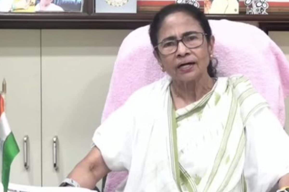 TMC Crisis : बंगाल पॉलिटिक्स में दीदी का सबसे बड़ा मास्टरस्ट्रोक खुद संभाली बंगाल टीएमसी की कमान