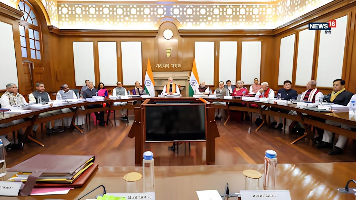 Modi Cabinet Reshuffle: हवा का रुख बदले तो हैरत कैसी? सियासत में मौसम रोज बदलते हैं… | Union Cabinet Ministry Change Modi Cabinet Reshuffle: हवा का रुख बदले तो हैरत कैसी? सियासत में मौसम रोज बदलते हैं… | Union Cabinet Ministry Change