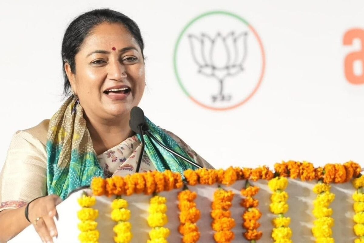 UP Chunav 2027: यूपी में रेखा गुप्ता की एंट्री के क्या हैं मायने 2027 से पहले बीजेपी ने क्या बदल दी चुनावी चाल