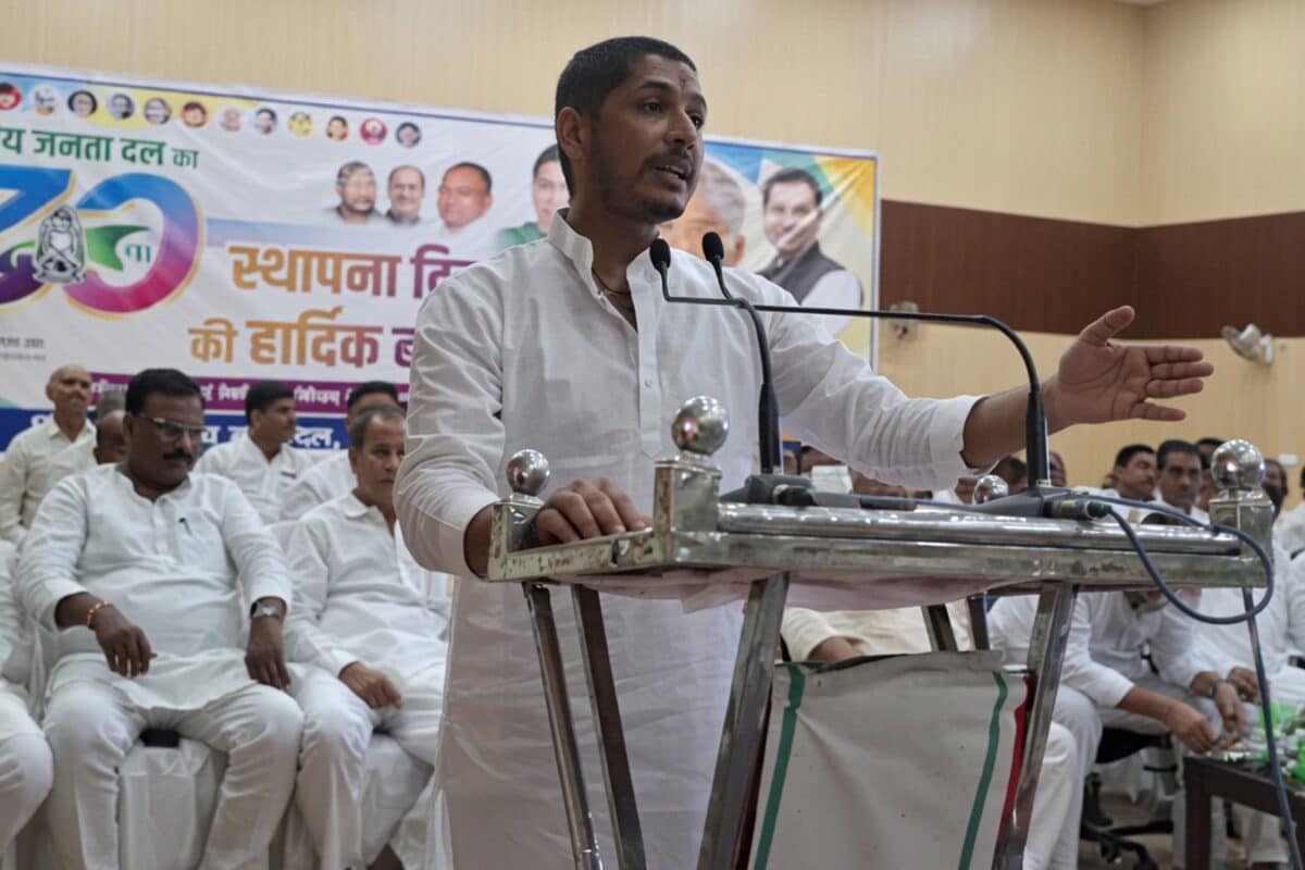 यादव को भगाना चाहते हैं...शिखंडी...और न जाने क्या-क्या? राजद नेता का जीतन राम मांझी पर तीखा हमला