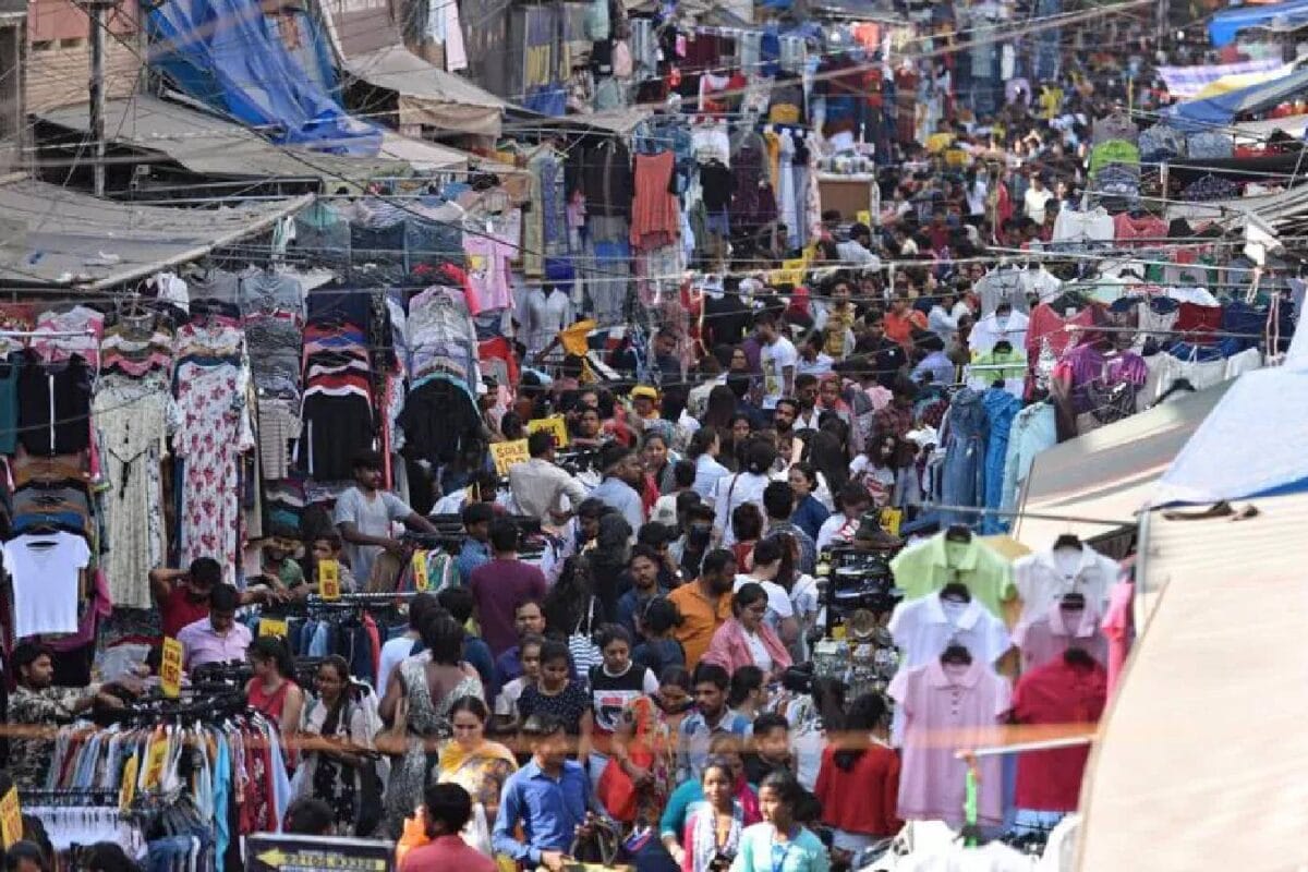 हाईराइज फ्लैट मॉडर्न ऑफिस और लैविश हरियाली अब बदल जाएगी दिल्ली के सरोजनि नगर की सूरत