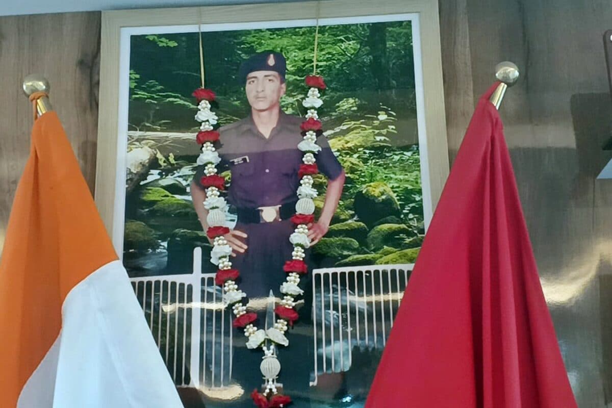 https://images.news18.com/ibnkhabar/uploads/2026/07/shaheed-2026-07-f08111c08a4538429157f7042d9ebc2c-1200x800.jpg