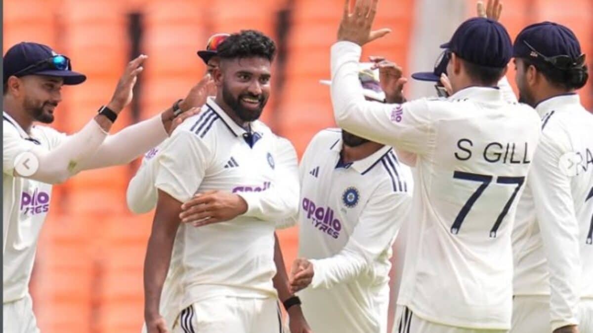 3 खिलाड़ी बाहर, बुमराह और जडेजा की वापसी, श्रीलंका के खिलाफ टेस्ट के लिए टीम इंडिया में हुए बदलावों की पूरी लिस्ट 3 खिलाड़ी बाहर, बुमराह और जडेजा की वापसी, श्रीलंका के खिलाफ टेस्ट के लिए टीम इंडिया में हुए बदलावों की पूरी लिस्ट