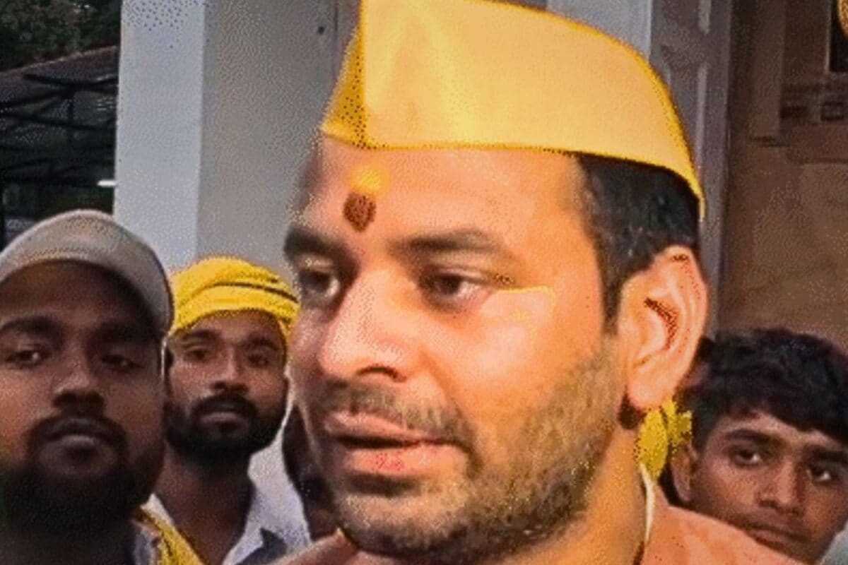 मॉल में घूमते हुए तेजप्रताप अरेस्ट देर रात जज ने लगाई अदालत और भेज दिया जेल आखिर लालू के लाल ने ऐसा क्या कांड किया
