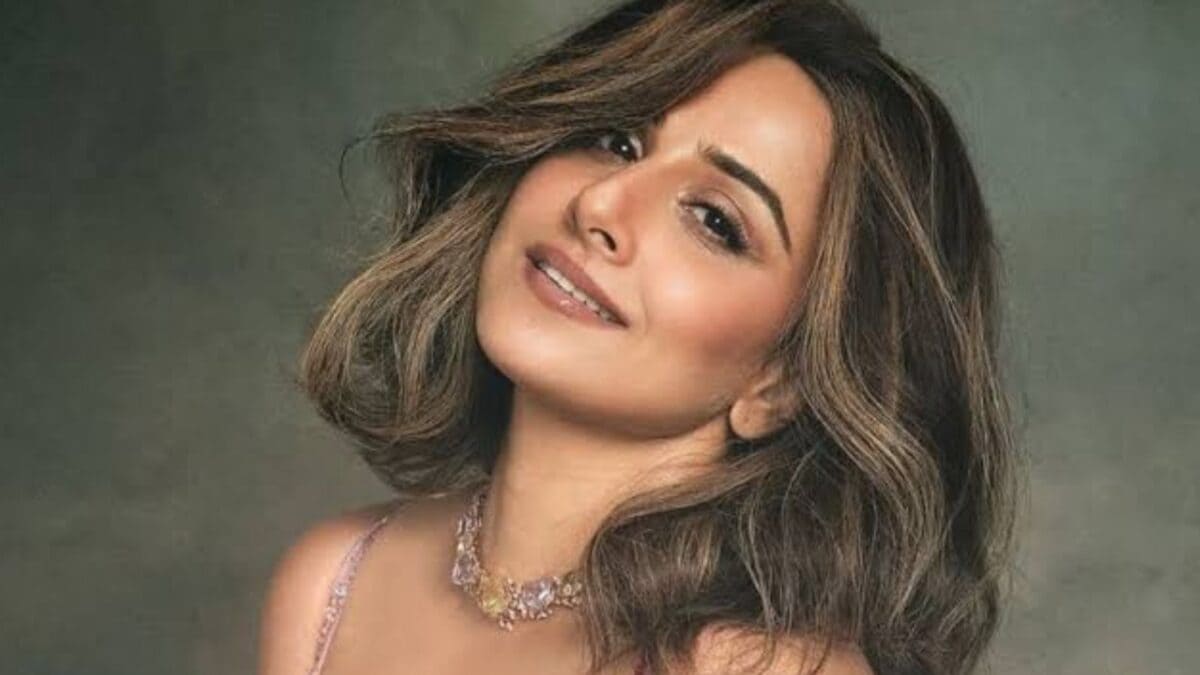 ‘नाना जी होते तो’, विद्या बालन की एक्टिंग के खिलाफ थीं उनकी मां, ‘हम पांच’ देख बदली सोच ‘नाना जी होते तो’, विद्या बालन की एक्टिंग के खिलाफ थीं उनकी मां, ‘हम पांच’ देख बदली सोच